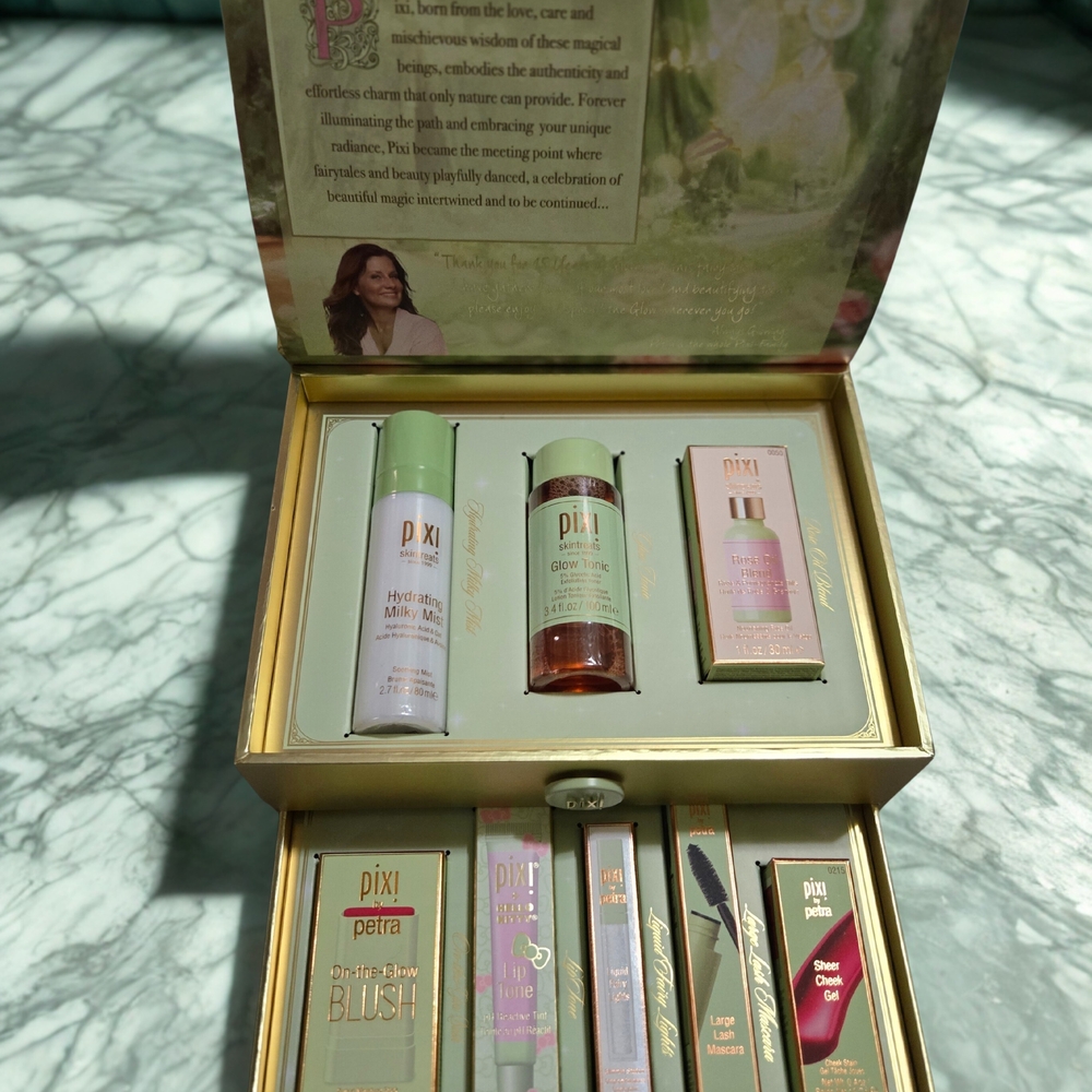 NEW PIXI 25 Years Of Beauty Gift Set